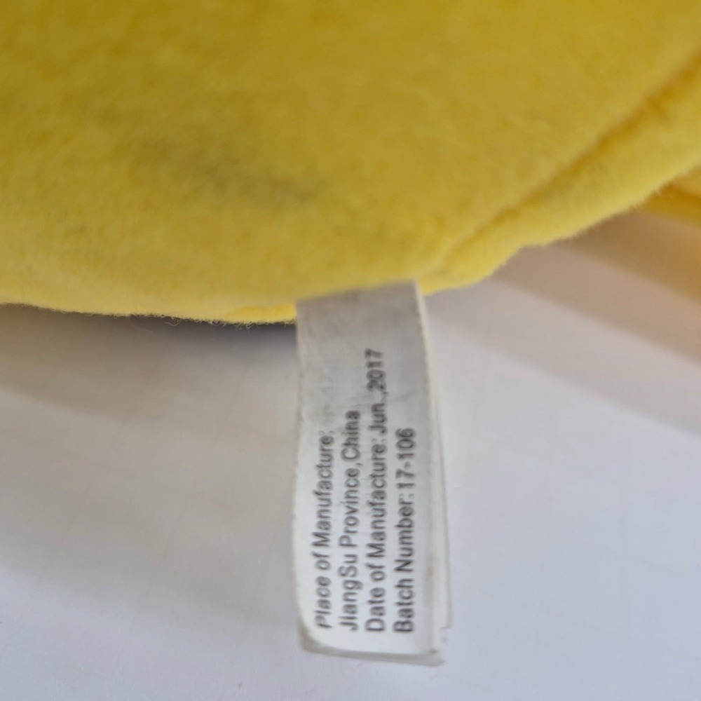 Pokémon Pikachu Plush Stuffed Animal Toy Yellow 2017 Batch 17-106 14" - Picture 9 of 9